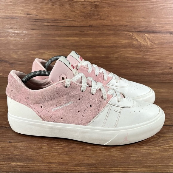 Jordan Series ES Pink Suede Low Top Sneakers Women’s Size 11 Leather Shoes - Picture 1 of 11